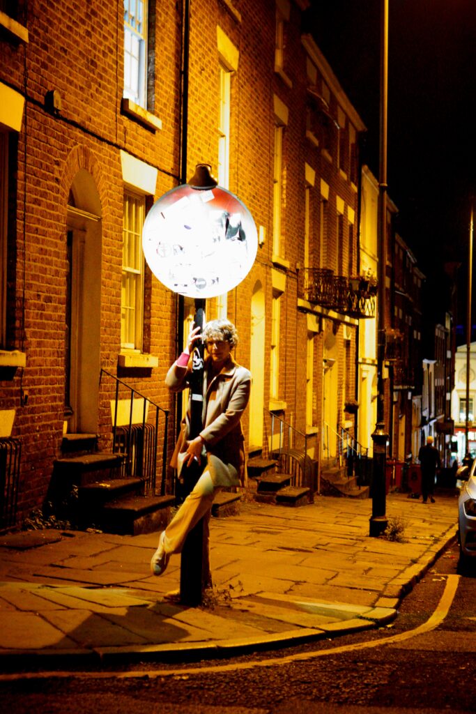 IN CONVERSATION: Mr Bewlay "I want to write songs about MILFs..." 25 mr bew moon