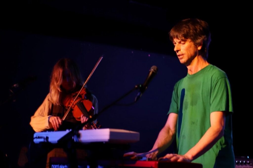 IN CONVERSATION: Euros Childs 24 euros live