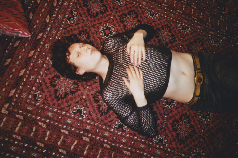 Singer songwriter ELLiS·D