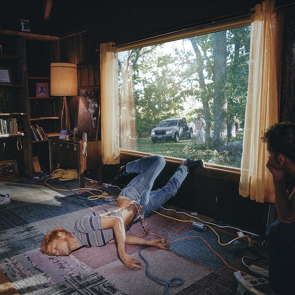 image002