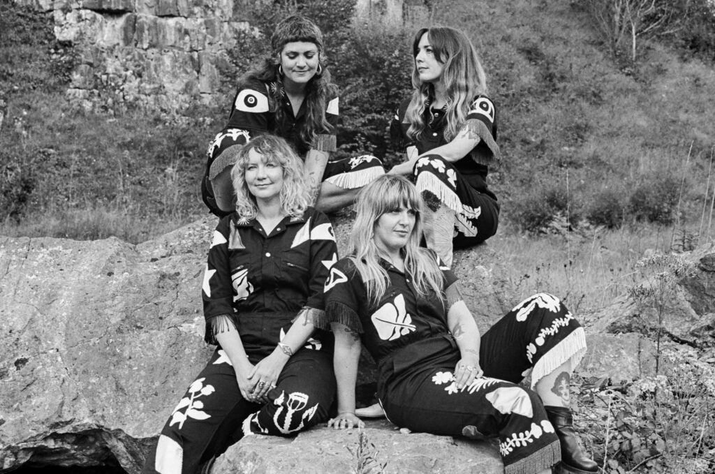 EXCLUSIVE: Sister Wives 'Malady' Single Premiere 23 SW Press Photo 2024 scaled 1