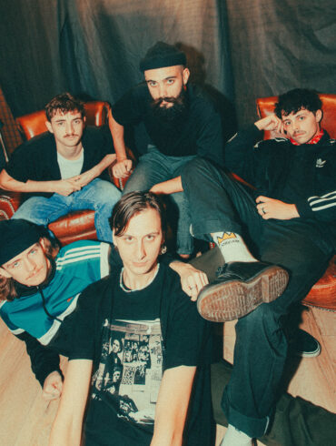 The members of French band chest.