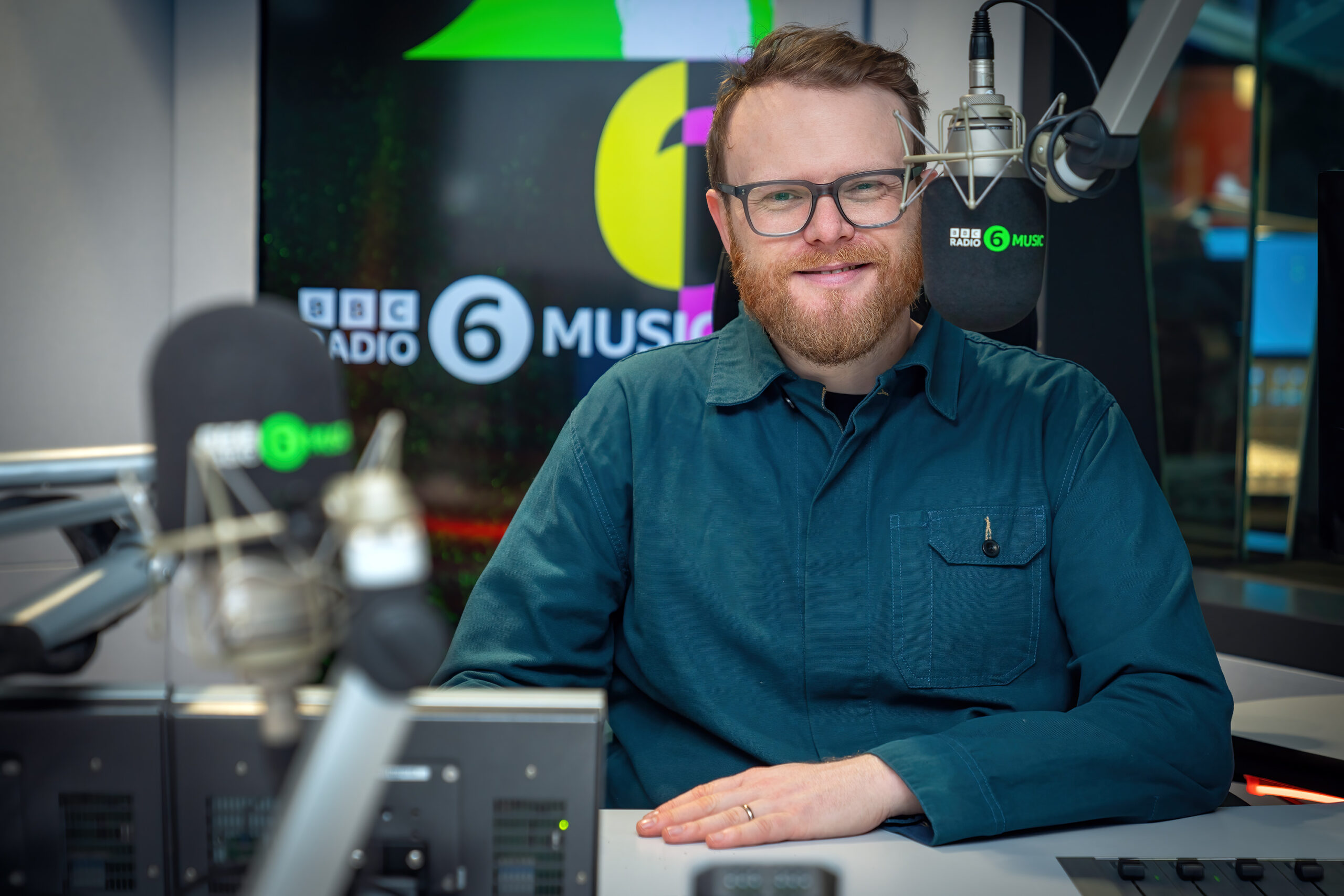 HUW STEPHENS image 40 credit BBC Patrick Olner scaled