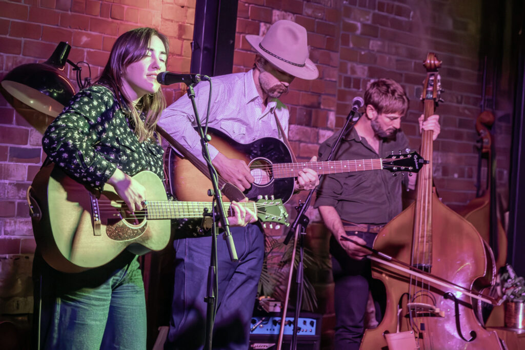 LIVE: Margo Cilker / Joana Serrat – The Attic, Leeds, 28/04/2025 23 007 Enhanced NR